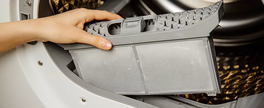 Signs Of A Clogged Dryer Lint Trap in Eagle Mountain, Utah